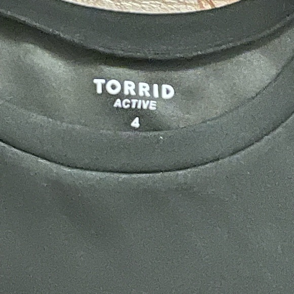 Sweat shirt - Picture 1 of 6